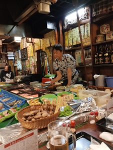 學日本人吃爐端燒