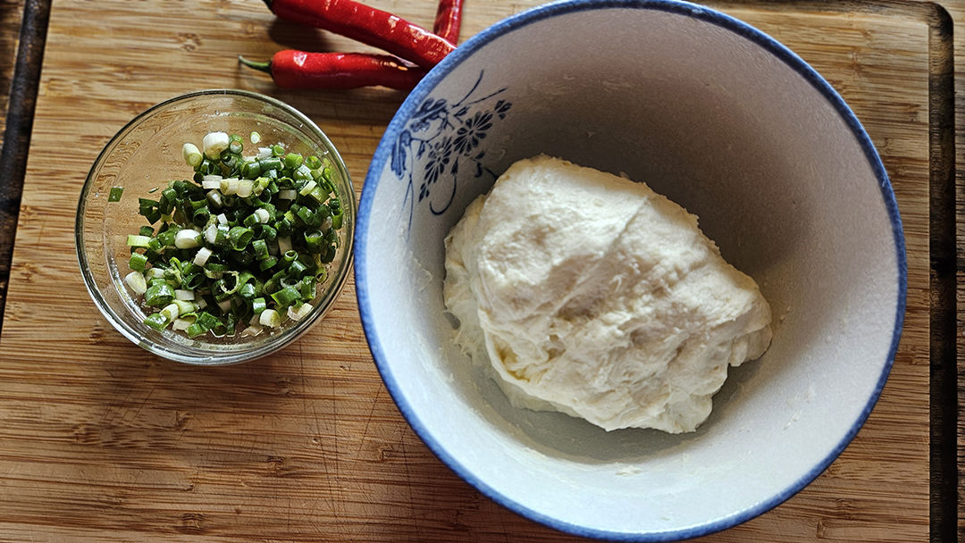 蔥油餅 Scallion Pancake 好客台北 烹飪教室 大稻埕 私廚 BeMyGuest Taipei Cooking Class Dadaocheng