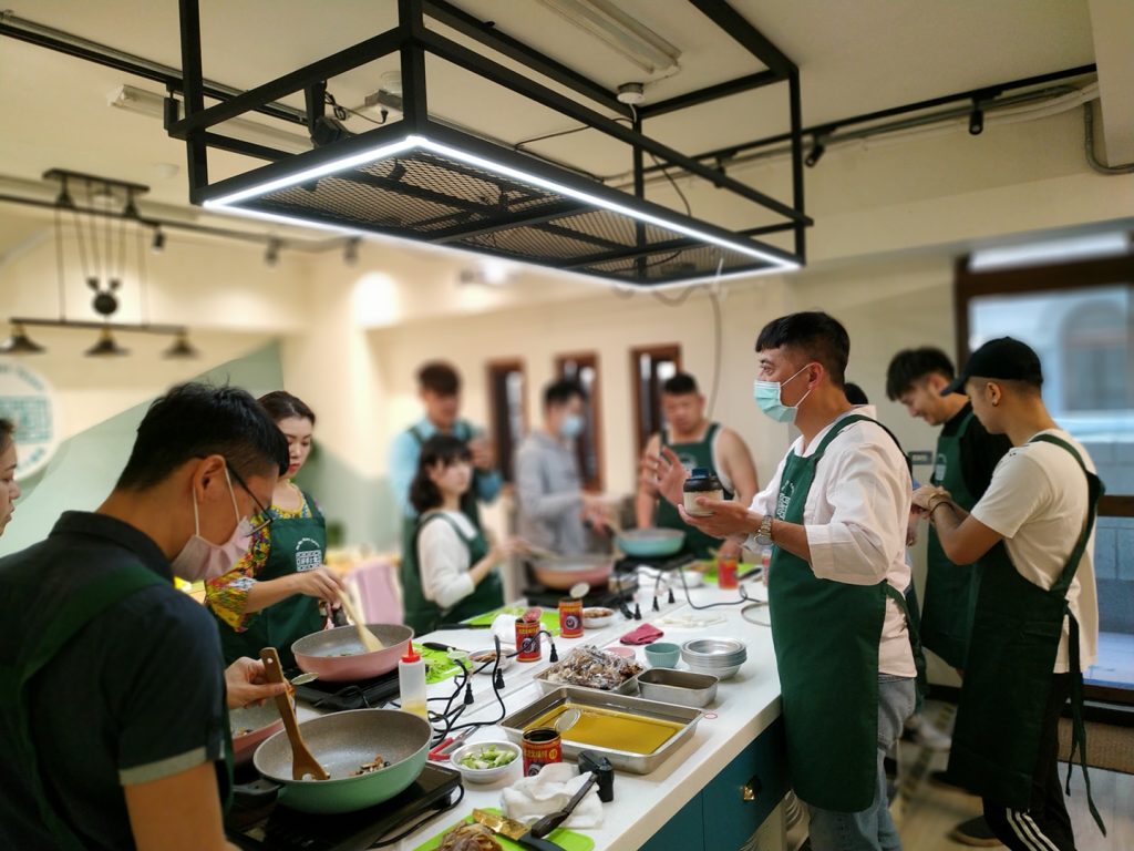 滷肉飯&蒜味肉羹湯 Luroufan & Garlic Pork Thick Soup好客台北 烹飪教室 大稻埕 私廚 BeMyGuest Taipei Cooking Class Dadaocheng