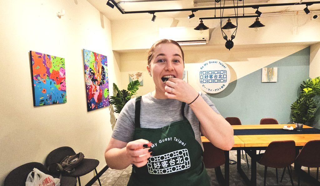 Scallion PancakesーBeMyGuest Taipei Studio for Cooking Classes