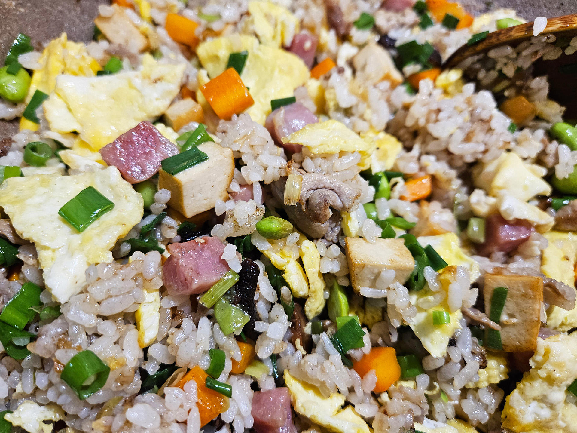 Bountiful stir-fried riceーBeMyGuest Taipei Studio for Cooking Classes